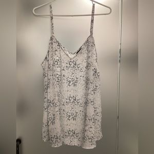 ✨Host Pick✨ Torrid Sophie Chiffon Cami Size 2